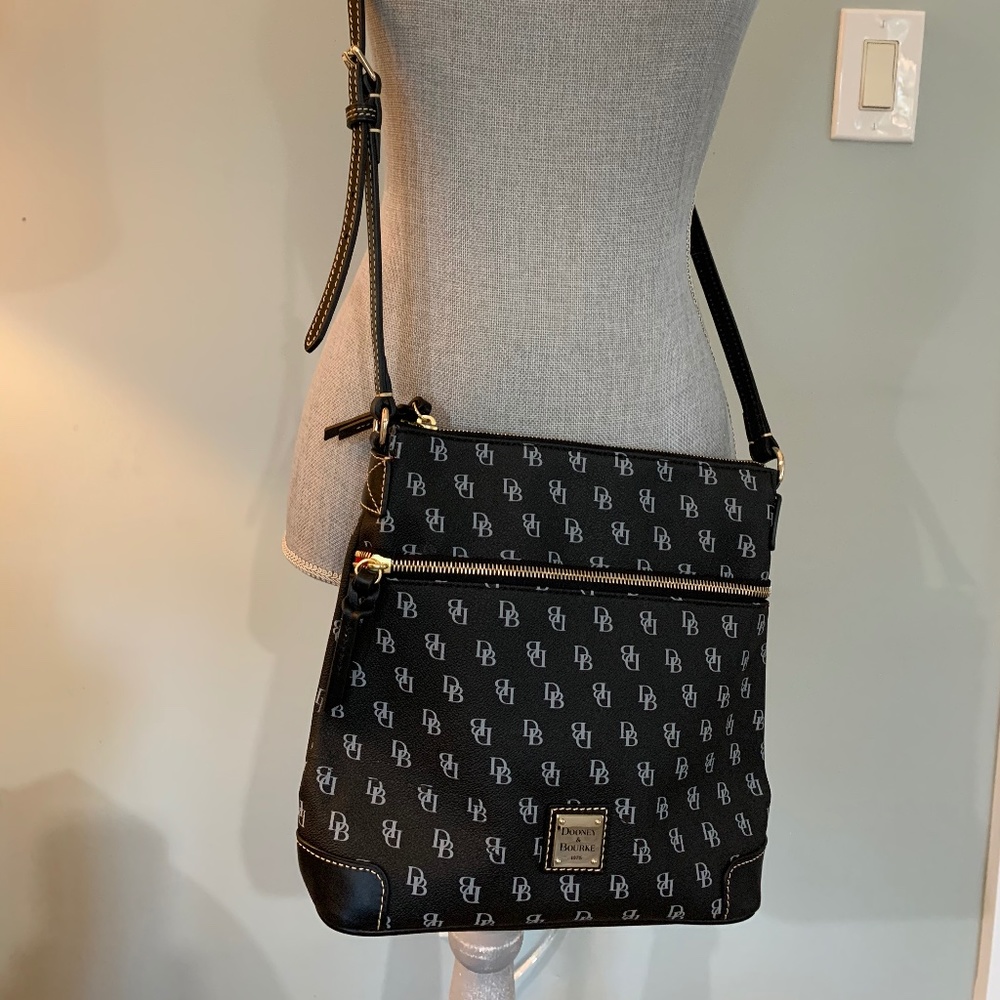 Dooney Bourke Bag